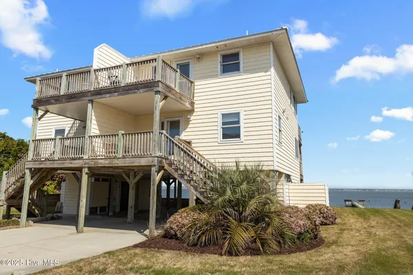 $849,000 | 2506 Emerald Drive, Unit E, Emerald Isle, NC 28594