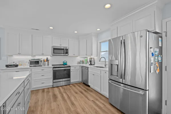 $849,000 | 2506 Emerald Drive, Unit E, Emerald Isle, NC 28594