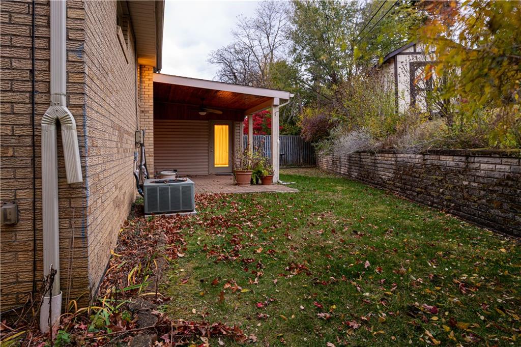 2284 Crestview Road Pittsburgh, PA 15216 - Photo 17 of 17 Gallery Image 17