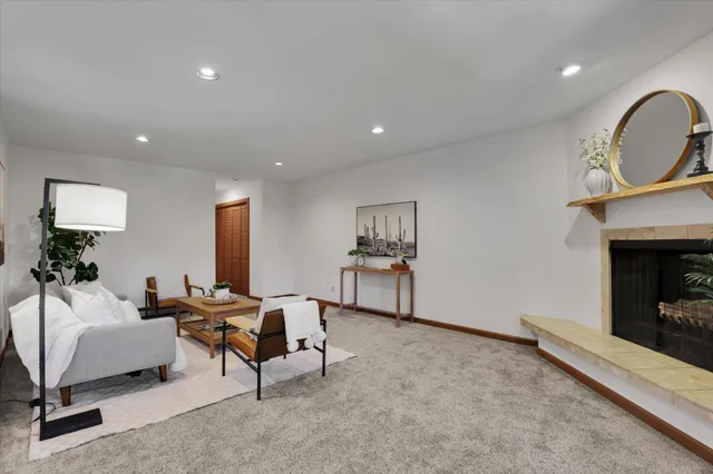 $225,000 | 1002 West 7th Avenue, Unit 301, Spokane, WA 99204