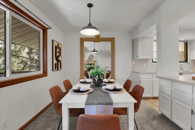 $225,000 | 1002 West 7th Avenue, Unit 301, Spokane, WA 99204