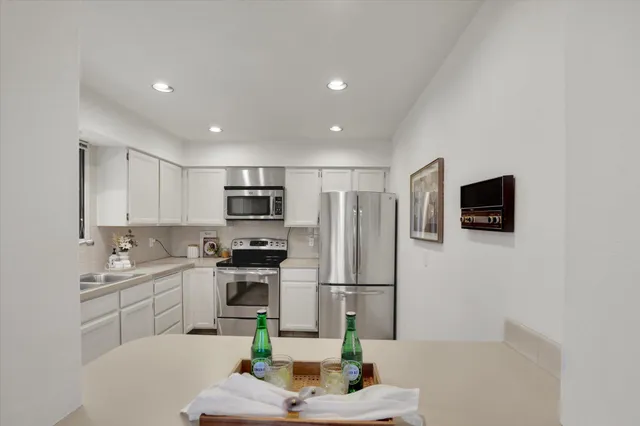 $225,000 | 1002 West 7th Avenue, Unit 301, Spokane, WA 99204