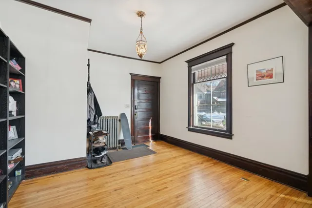 $895,000 | 2120 Emerson Avenue South, Minneapolis, MN 55405