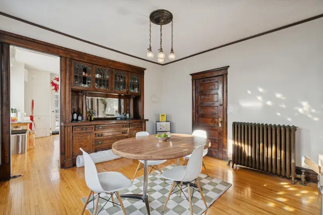 $895,000 | 2120 Emerson Avenue South, Minneapolis, MN 55405