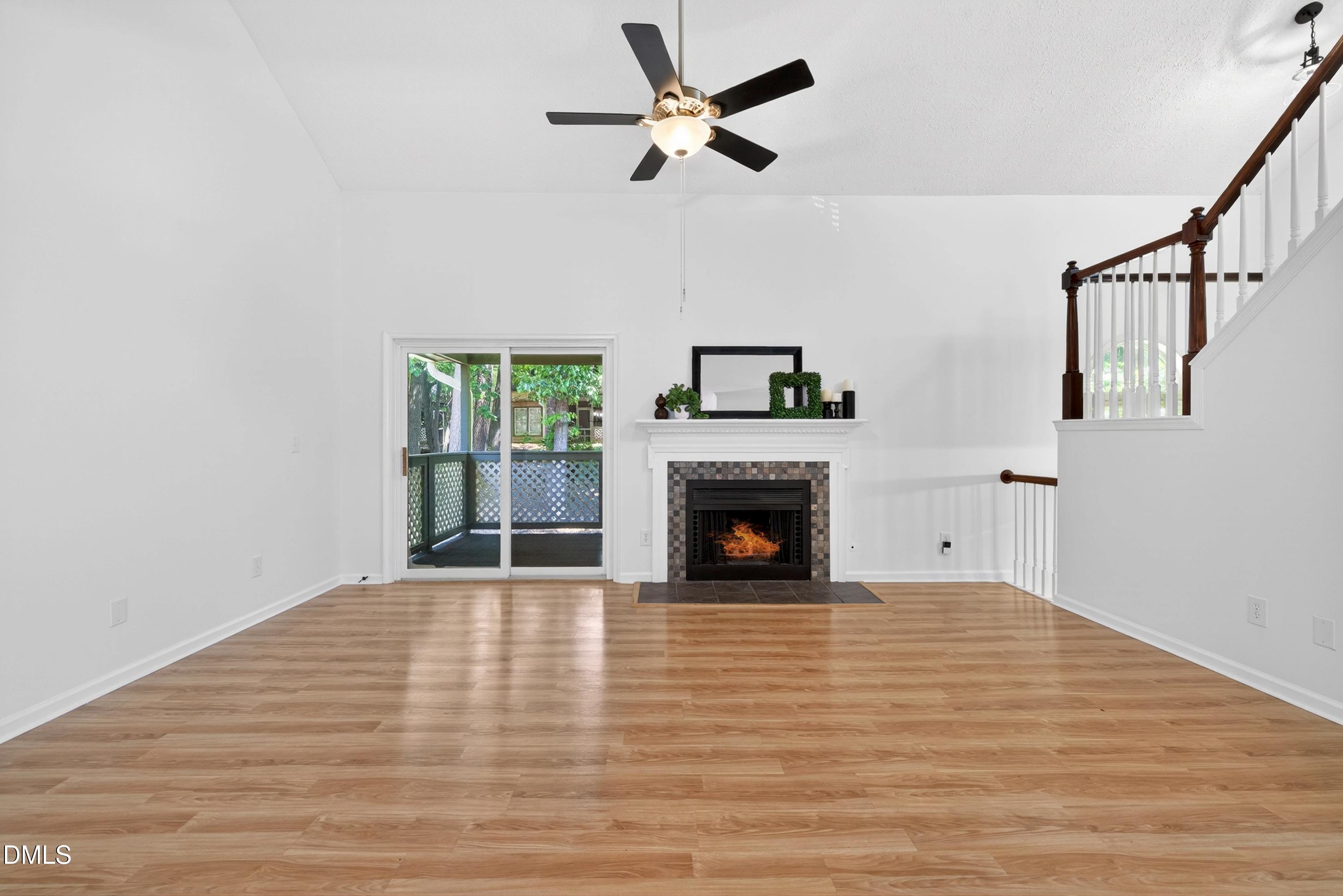 112 Broad Leaf Circle Raleigh, NC 27613 - Photo 6 of 35