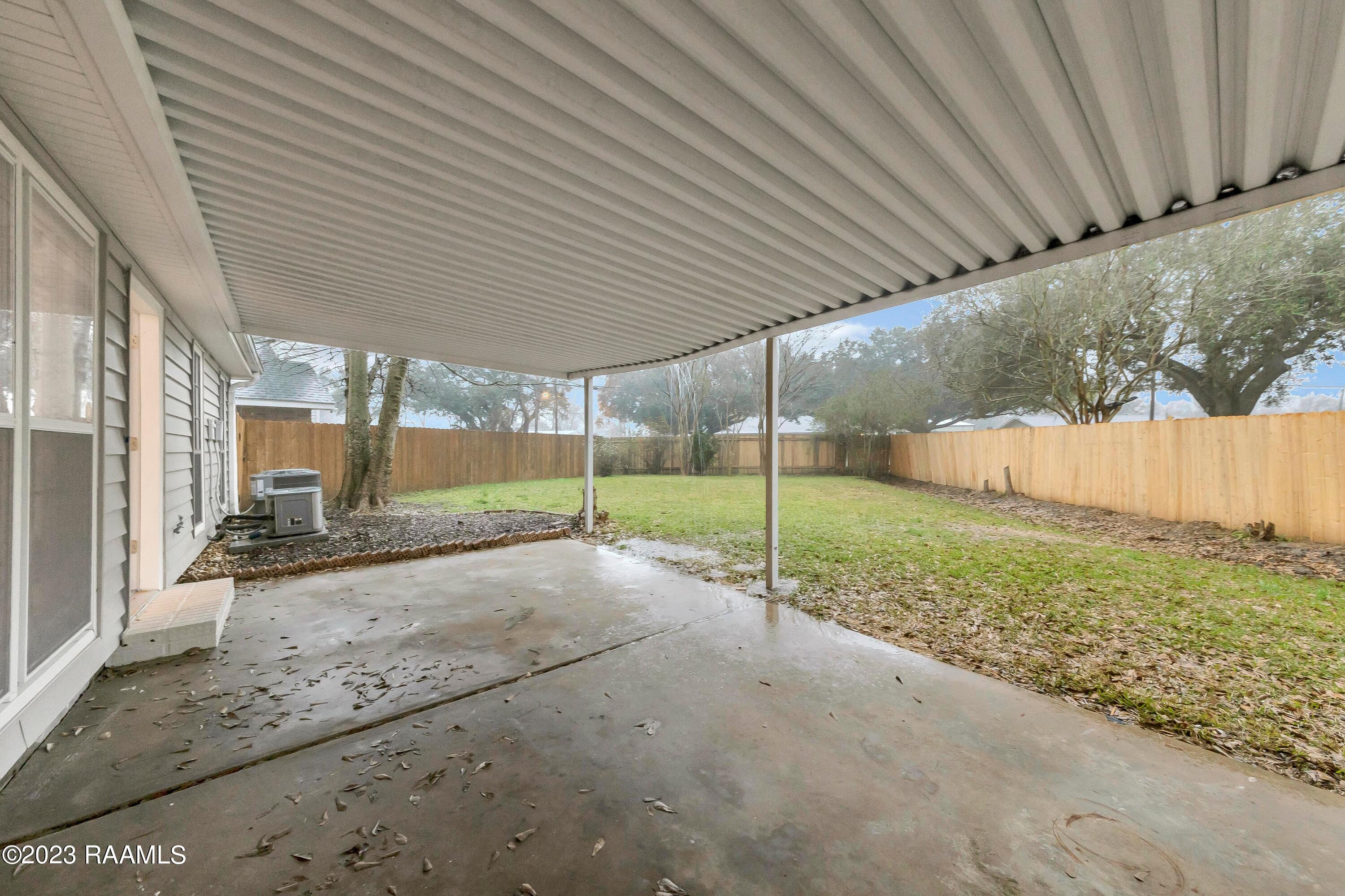 109 Georgetown Loop Lafayette, LA 70506 - Photo 16 of 18 Patio