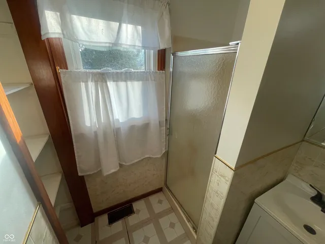 $134,000 | 303 Voorhees Street, Rockville, IN 47872