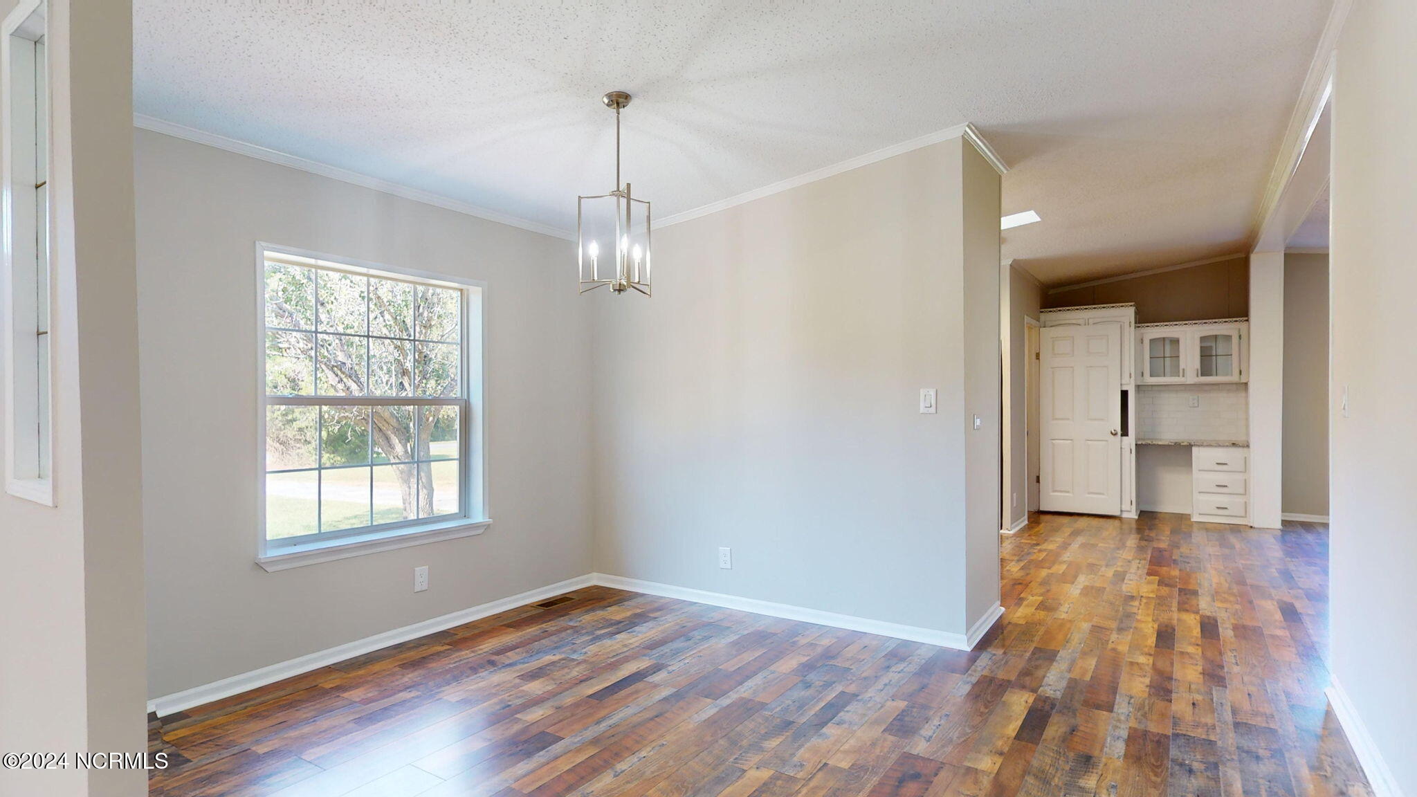 690 Butler Ford Road Vanceboro, NC 28586 - Photo 6 of 48 28-web-or-mls-10.09.2024_12.45.27