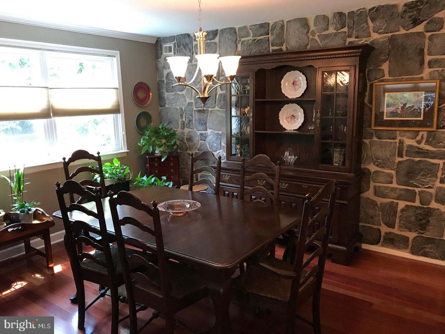 5100 Leeward Road Bensalem, PA 19020 - Photo 8 of 25 Dining Room