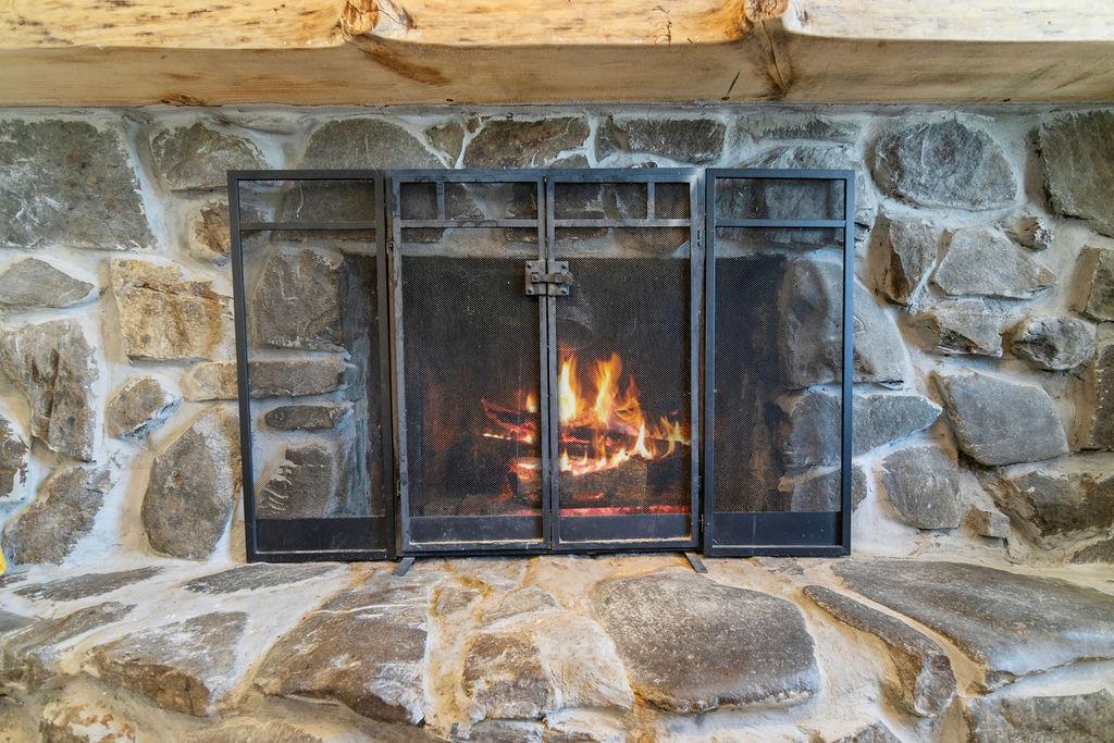 18110 4th Avenue Jamestown, CA 95327 - Photo 11 of 37 a backyard of a house