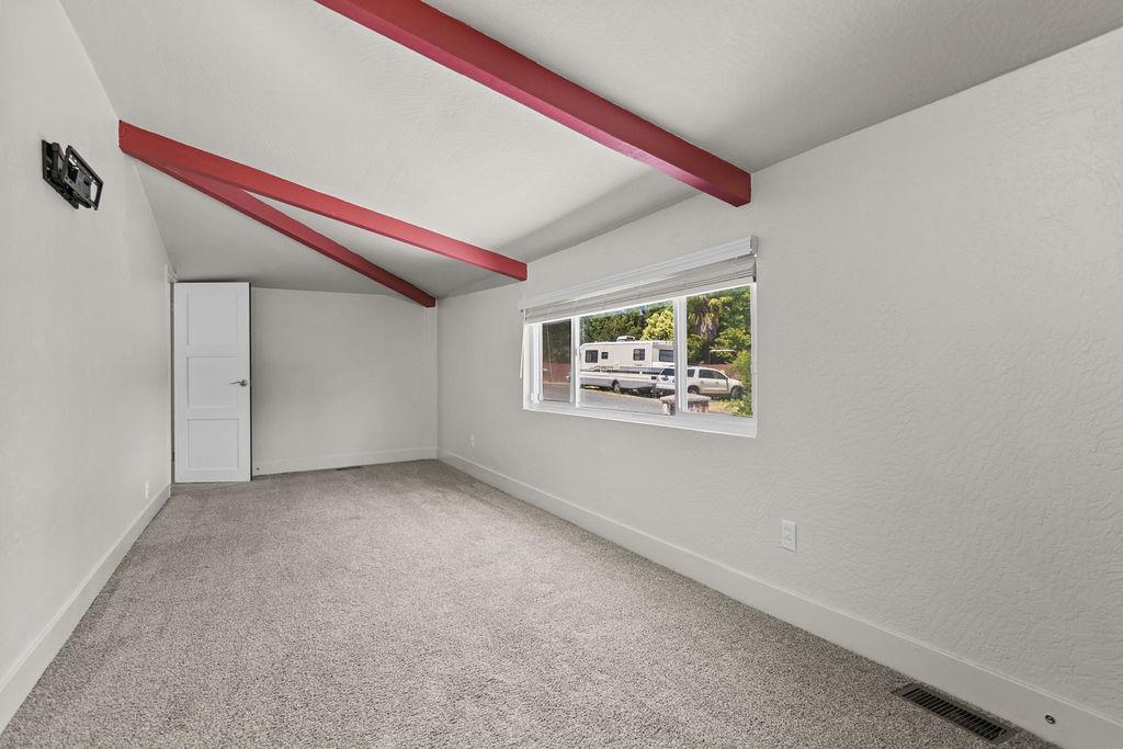 18110 4th Avenue Jamestown, CA 95327 - Photo 18 of 37 a view of an empty room