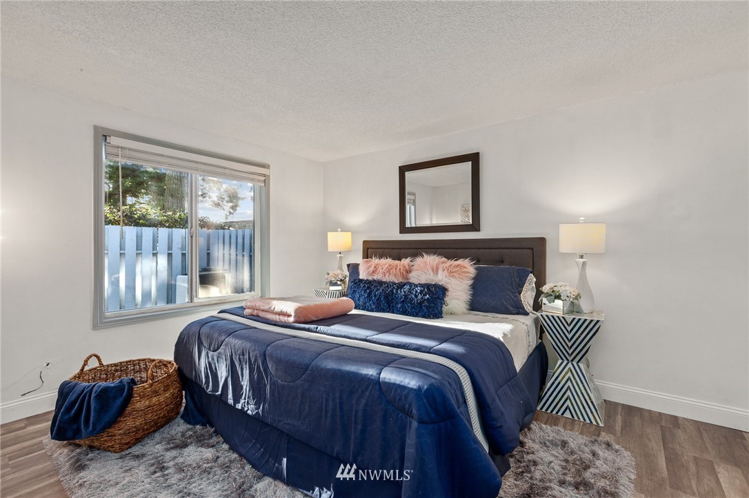 4308 Northeast Sunset Boulevard, Unit D4 Renton, WA 98059 - Photo 16 of 33 Gallery Image 16