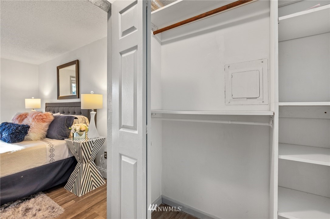 4308 Northeast Sunset Boulevard, Unit D4 Renton, WA 98059 - Photo 20 of 33 Gallery Image 20