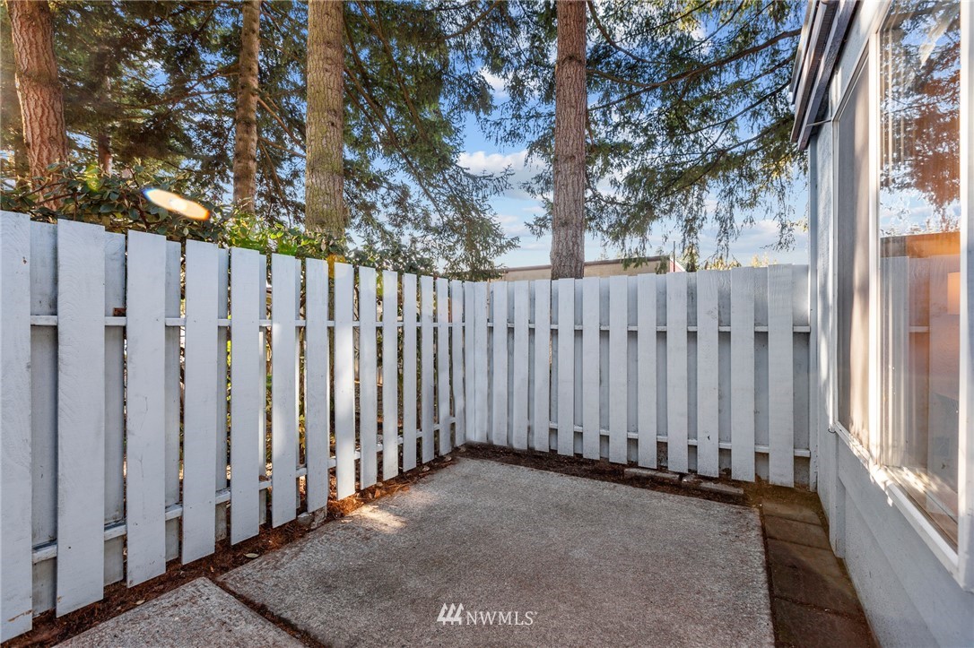 4308 Northeast Sunset Boulevard, Unit D4 Renton, WA 98059 - Photo 22 of 33 Gallery Image 22