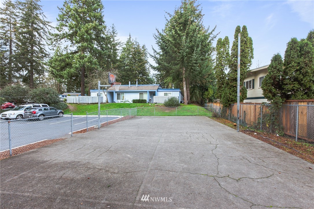 4308 Northeast Sunset Boulevard, Unit D4 Renton, WA 98059 - Photo 32 of 33 Gallery Image 32