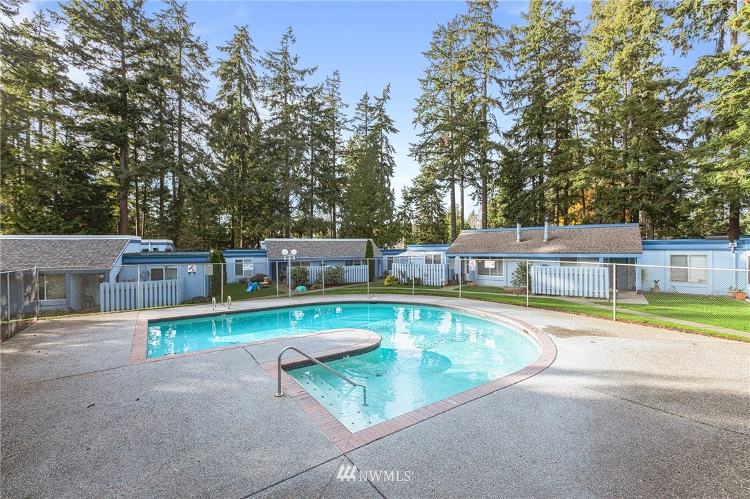 4308 Northeast Sunset Boulevard, Unit D4 Renton, WA 98059 - Photo 33 of 33 Gallery Image 33