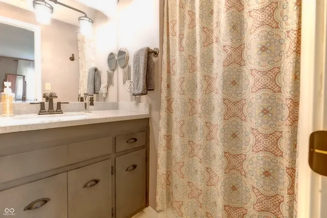 $589,000 | 5915 West 1400th Street North, Elwood, IN 46036