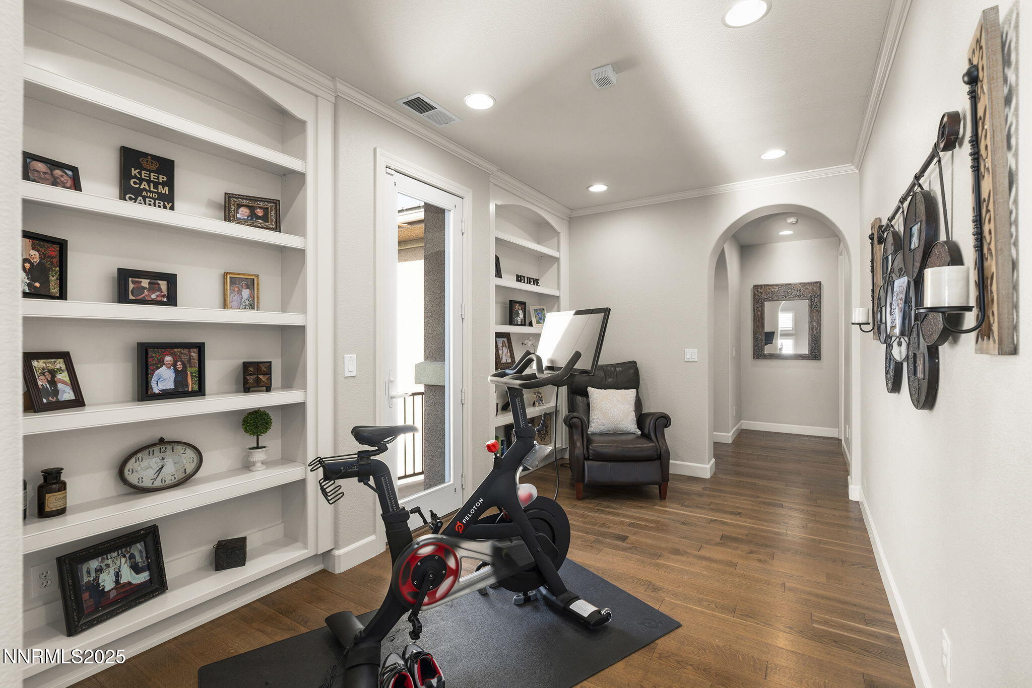 9890 Kerrydale Court Reno, NV 89521 - Photo 28 of 48 a view of a workspace with furniture
