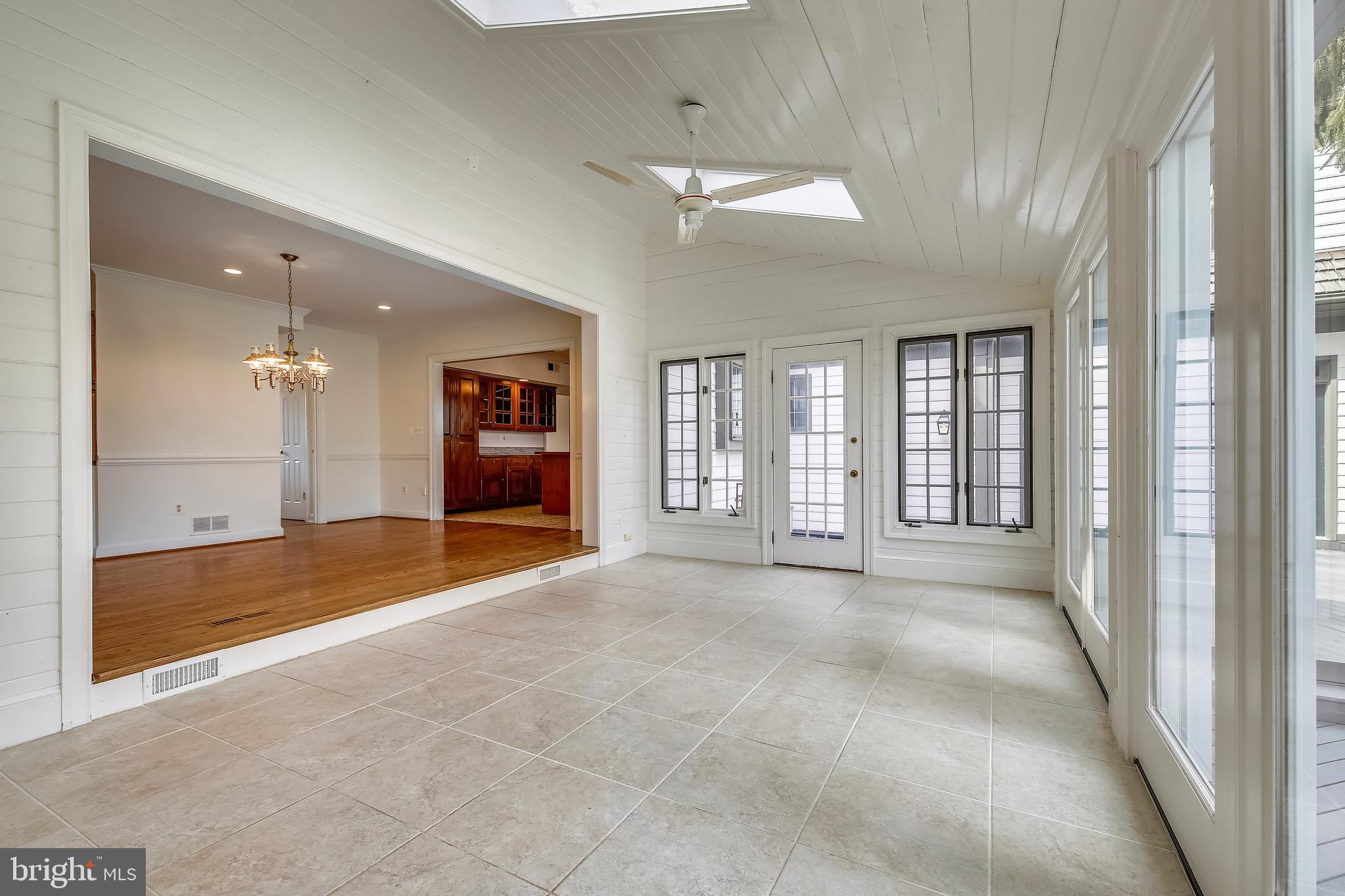 5 Beall Spring Court Potomac, MD 20854 - Photo 13 of 57 Sun Room Addition (2014) w Skylights