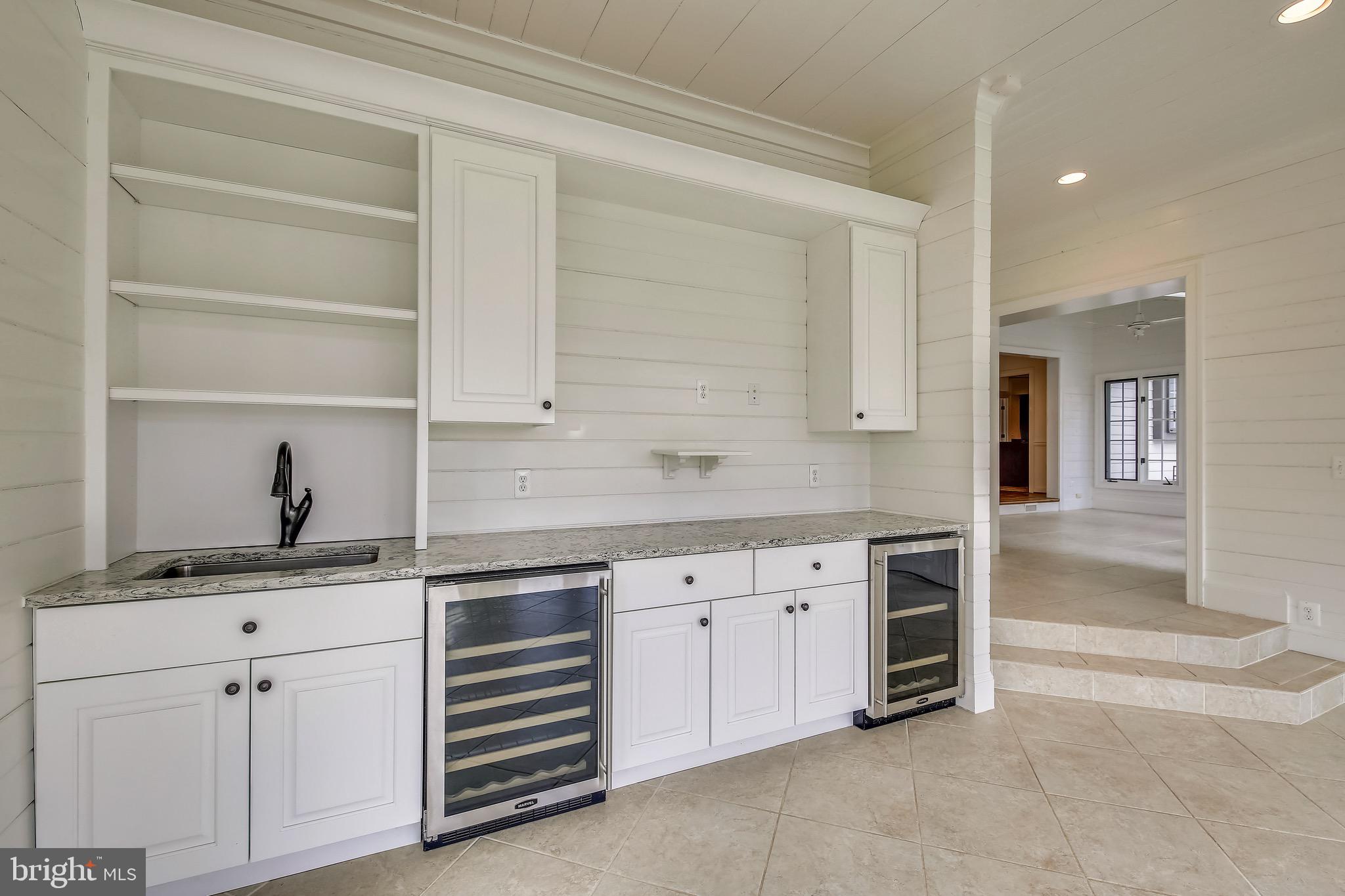 5 Beall Spring Court Potomac, MD 20854 - Photo 18 of 57 Conservatory Addition (2014) w Built-in Buffet