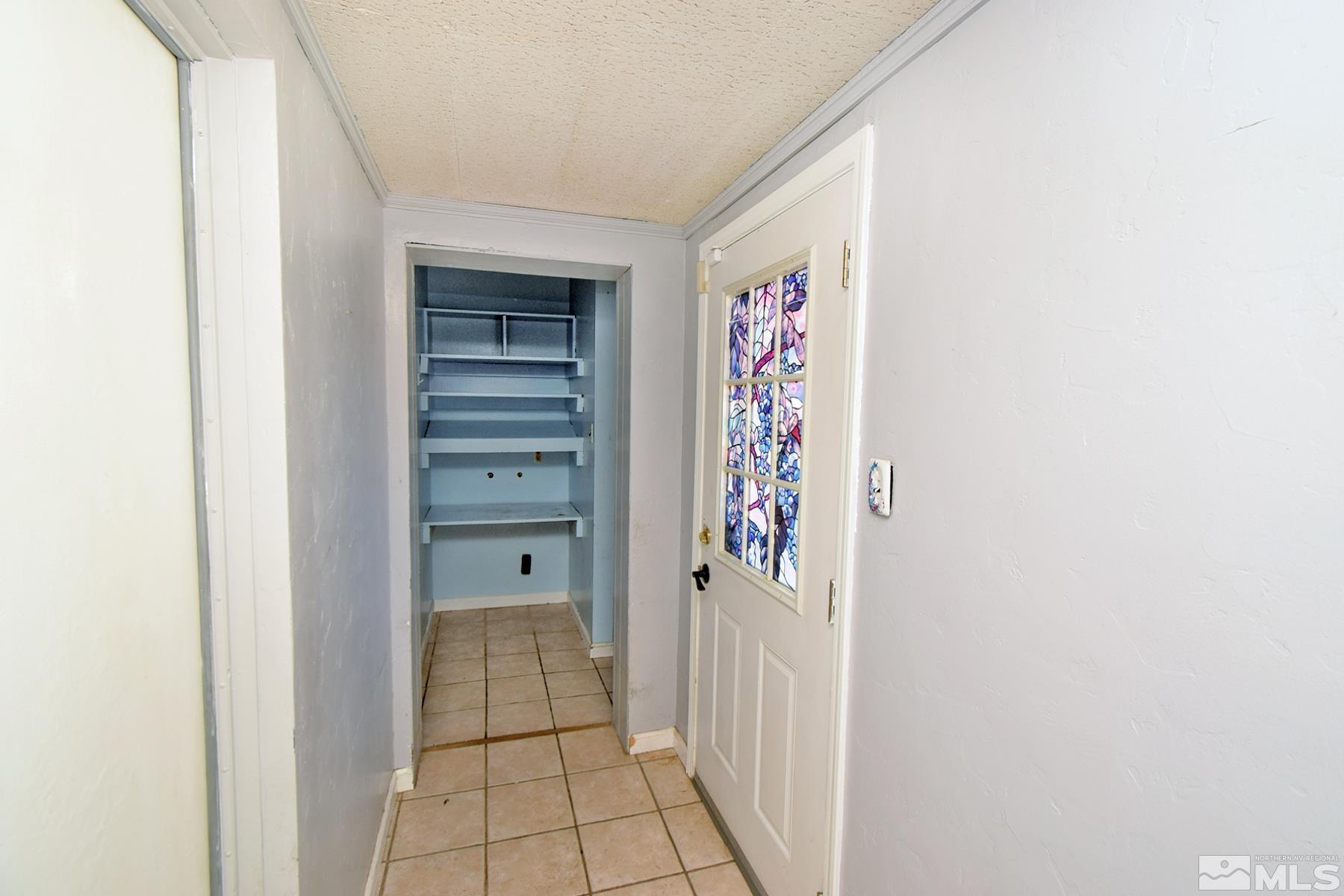 1279 Ebbetts Drive Reno, NV 89503 - Photo 28 of 37 a view of a hallway