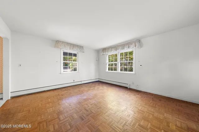 $925,000 | 7 Valley Drive, Highlands, NJ 07732