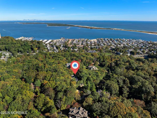 $925,000 | 7 Valley Drive, Highlands, NJ 07732