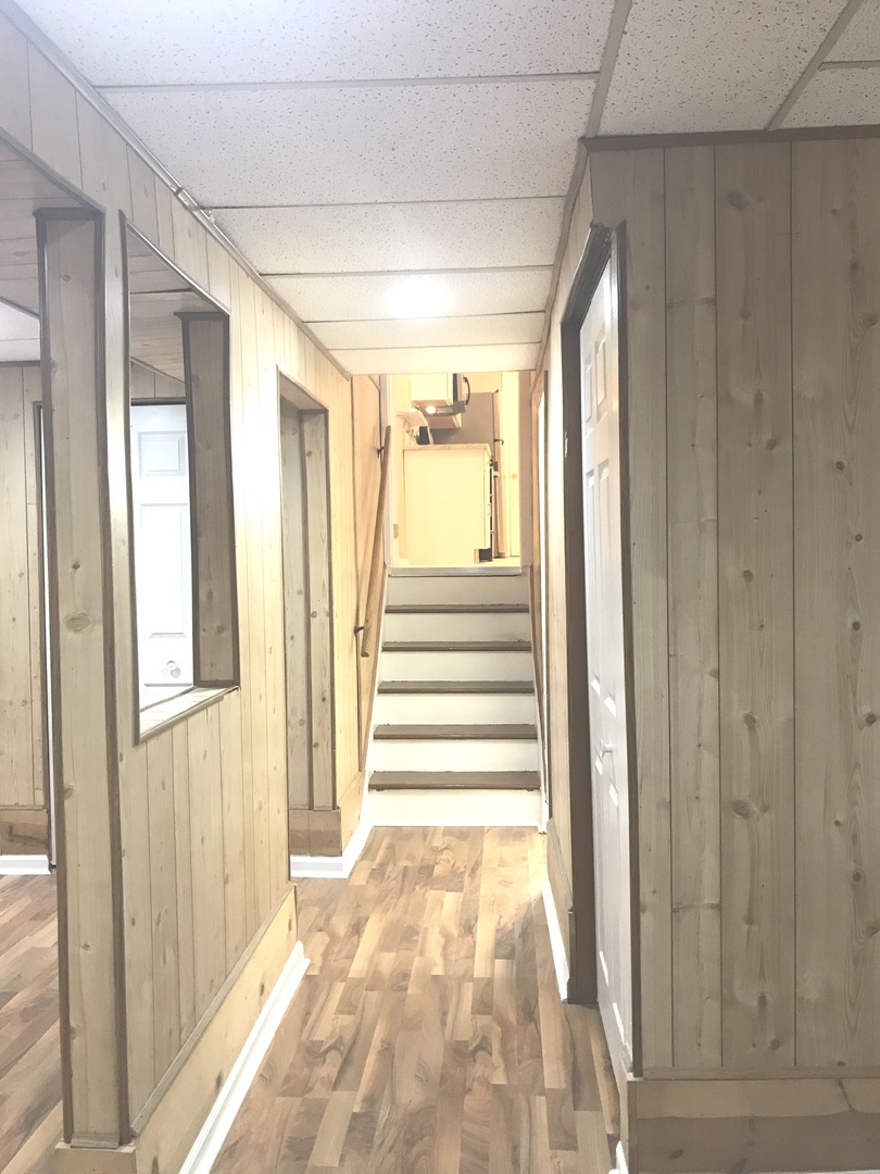 309 Rockhurst Road Bolingbrook, IL 60440 - Photo 12 of 17 a view of a entryway