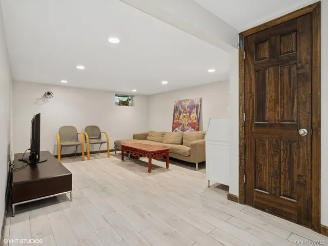 $779,000 | 212 Elmwood Road, South Salem, NY 10590