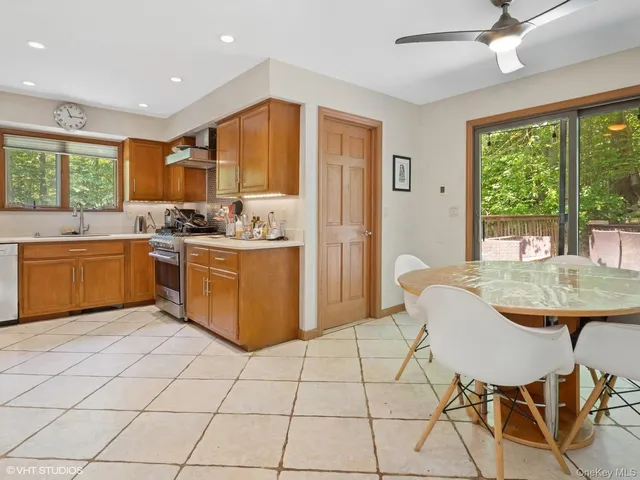 $779,000 | 212 Elmwood Road, South Salem, NY 10590