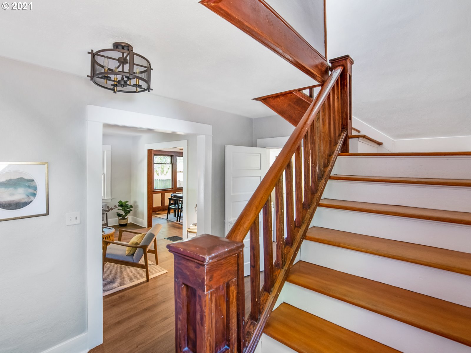 2330 North Kilpatrick Street Portland, OR 97217 - Photo 17 of 30 Staircase