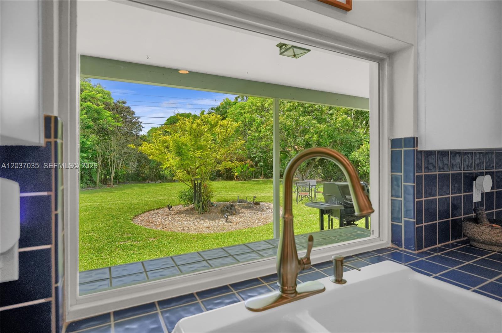 8340 Southwest 96th Street Miami, FL 33156 - Photo 12 of 43