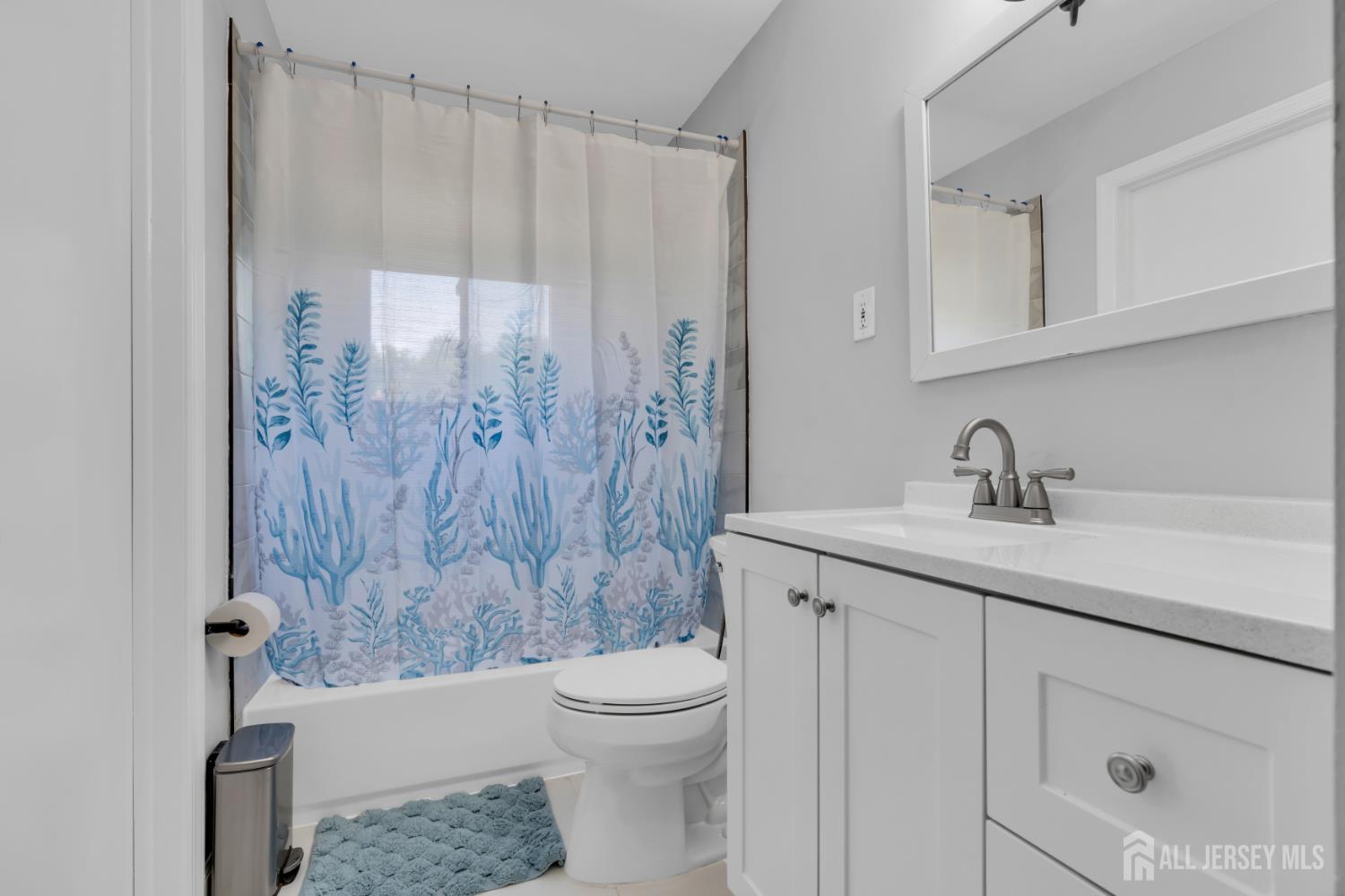 125 Jeff Street Edison, NJ 08837 - Photo 18 of 45