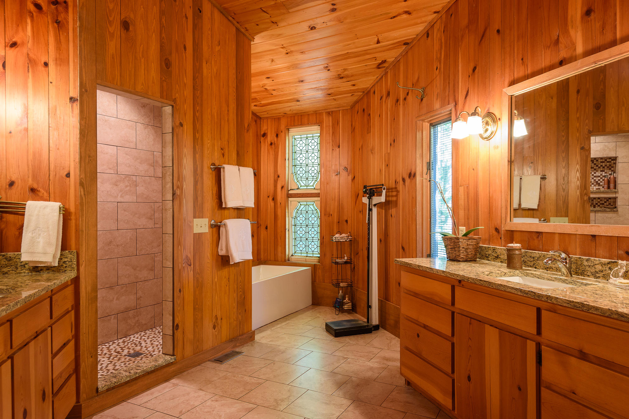 1900 East Brow Road Signal Mountain, TN 37377 - Photo 19 of 41 Master Bath