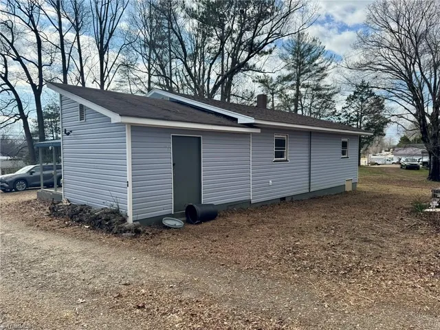 $159,900 | 5301 Elkin Highway, North Wilkesboro, NC 28659