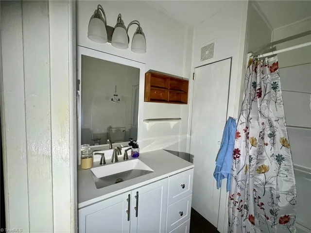 $159,900 | 5301 Elkin Highway, North Wilkesboro, NC 28659