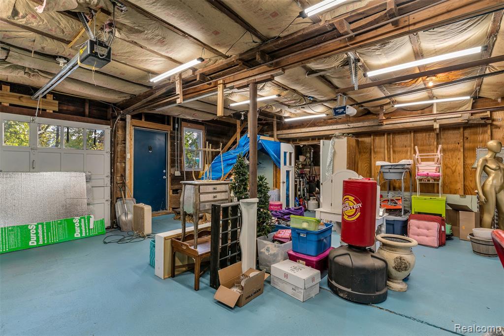 327 Reid Road Grand Blanc, MI 48439 - Photo 59 of 88