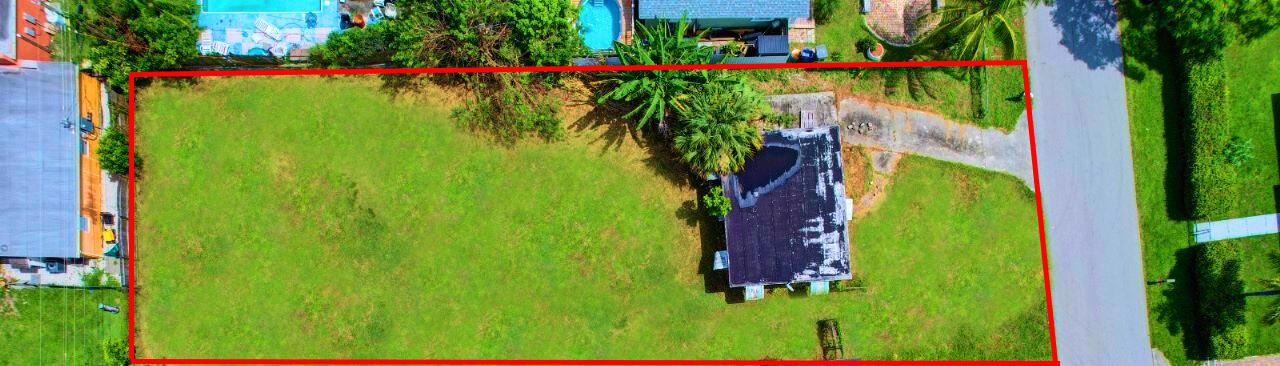 1280 Sunset Road West Palm Beach, FL 33406 - Photo 2 of 5 a view of entryway