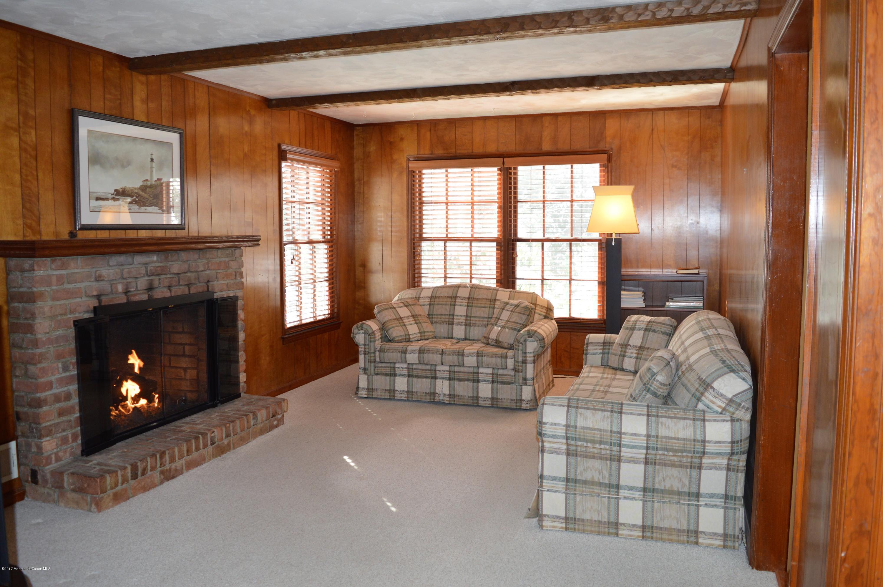 66 Wallace Road Middletown, NJ 07748 - Photo 12 of 39 Den 2