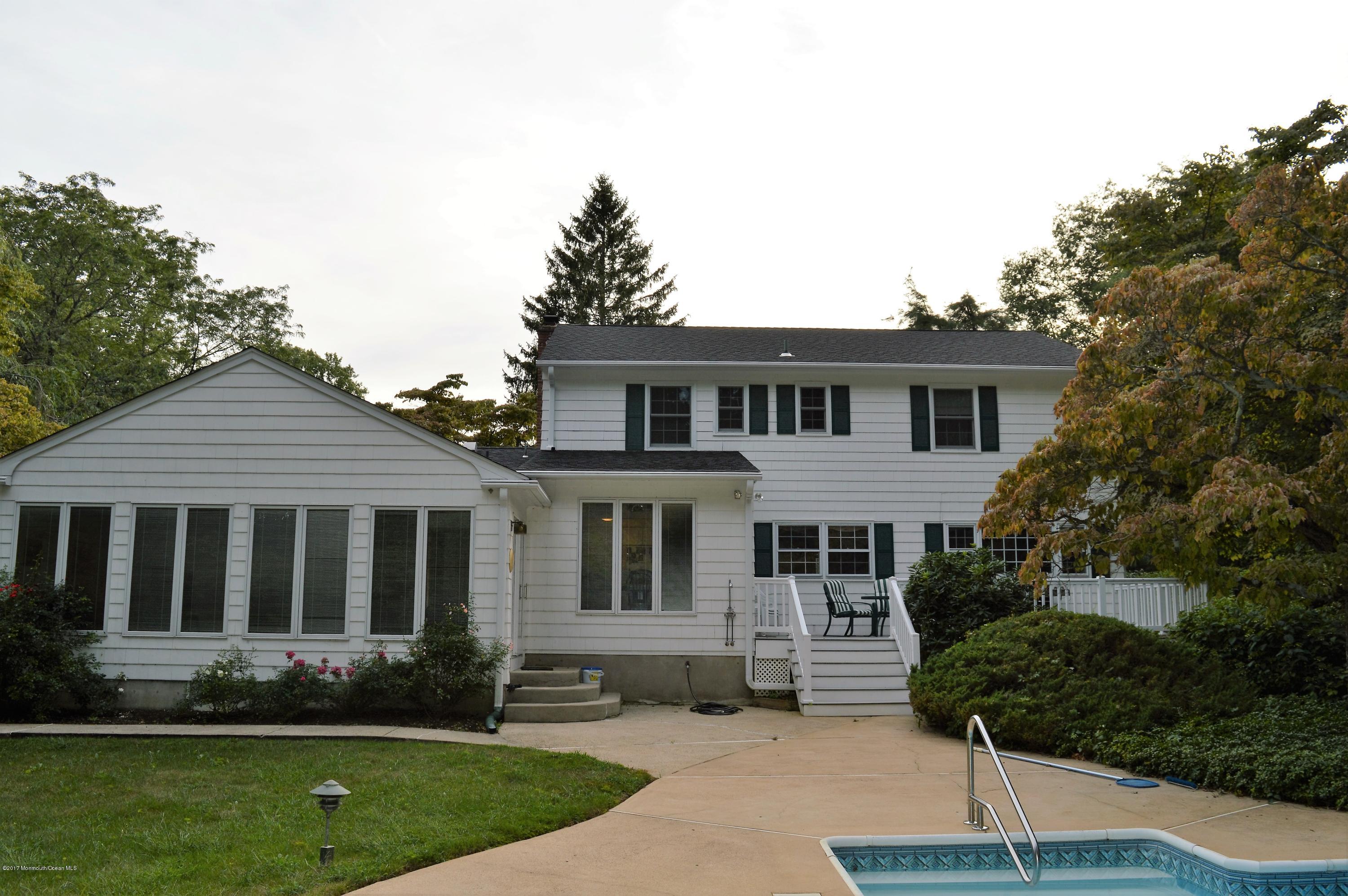 66 Wallace Road Middletown, NJ 07748 - Photo 3 of 39 Rear Exterior