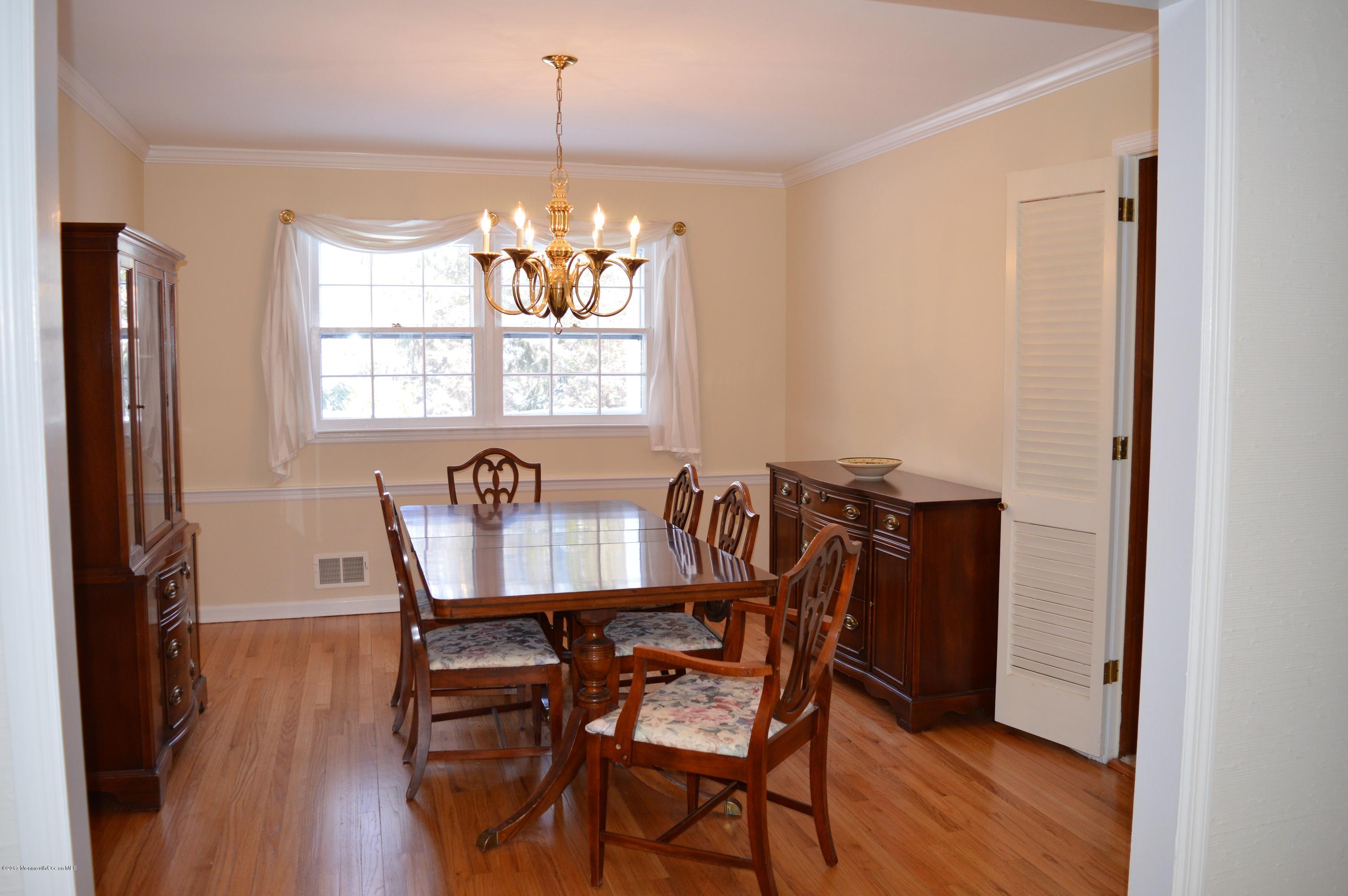 66 Wallace Road Middletown, NJ 07748 - Photo 9 of 39 Dining Room 1
