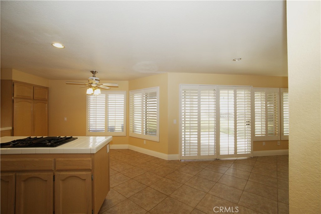 7135 Highland Spring Lane Highland, CA 92346 - Photo 34 of 72 Kitchen and family room