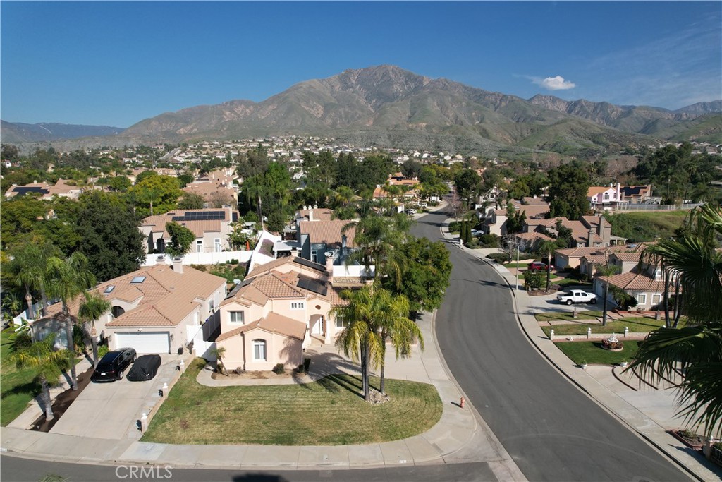 7135 Highland Spring Lane Highland, CA 92346 - Photo 5 of 72