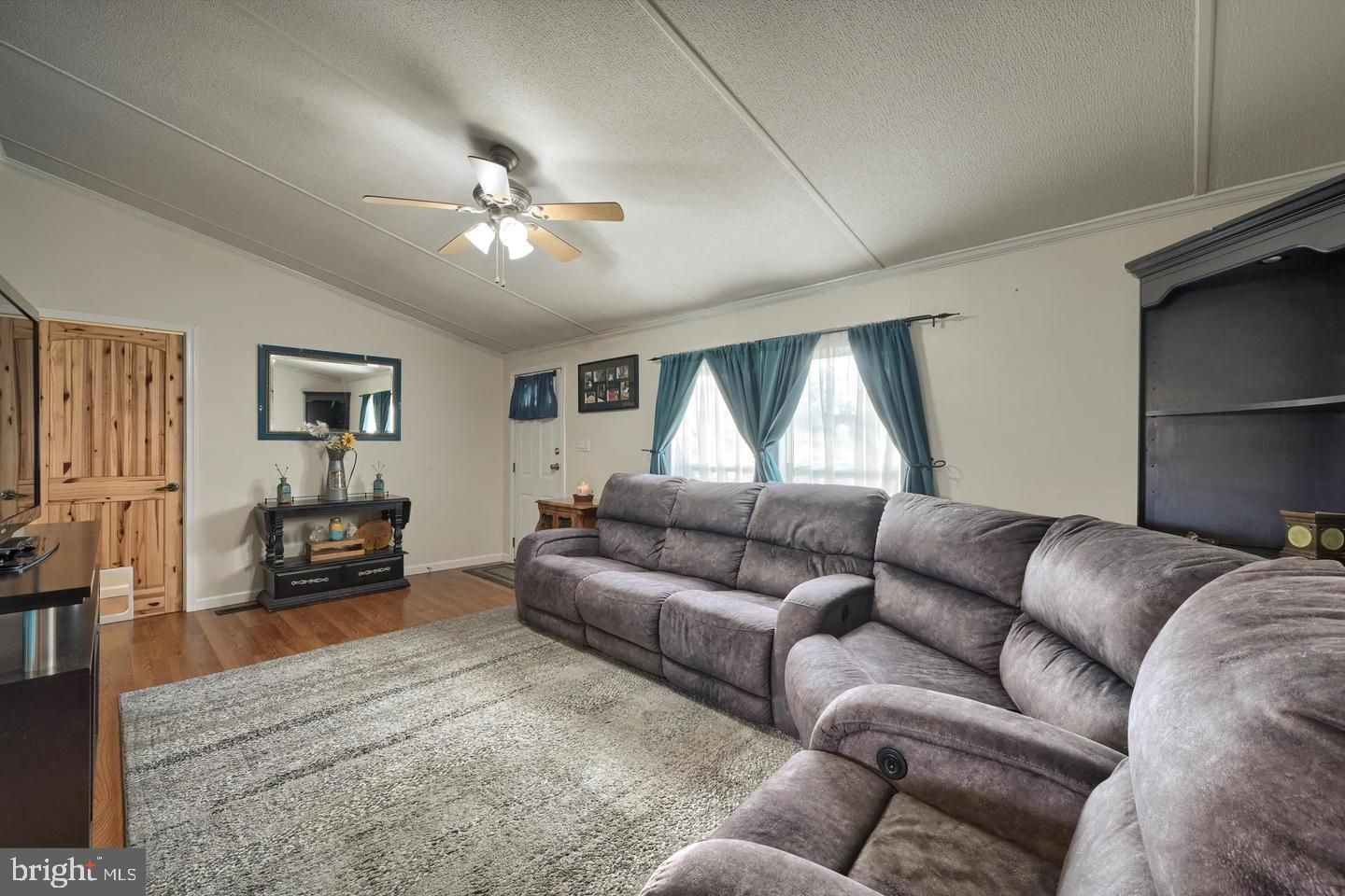 435 Cornman Road Carlisle, PA 17013 - Photo 14 of 26 Gallery Image 14