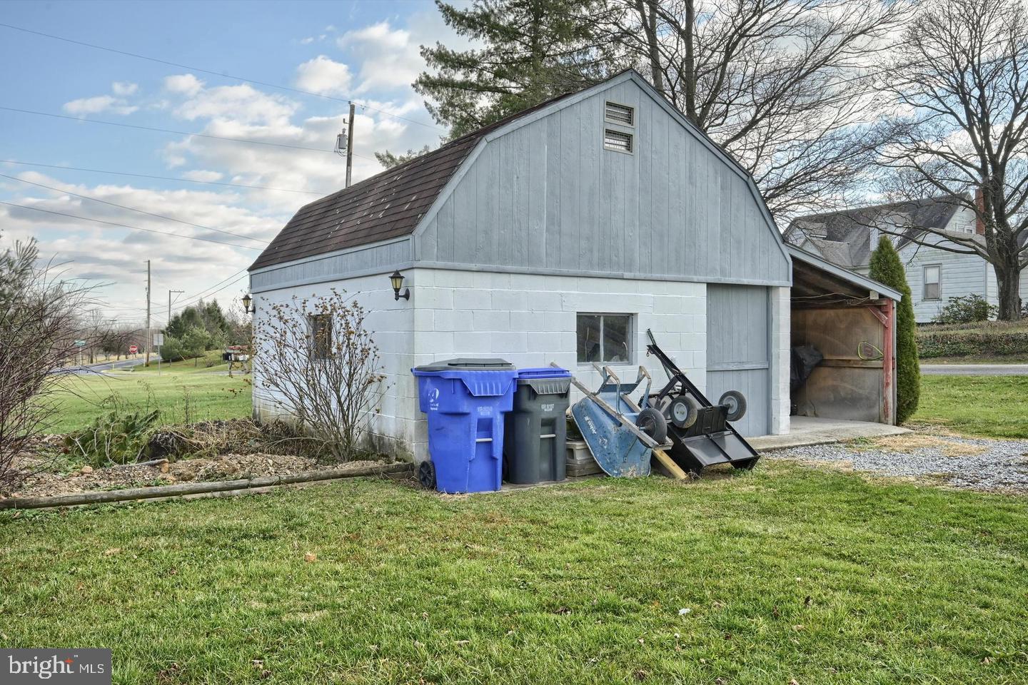 435 Cornman Road Carlisle, PA 17013 - Photo 16 of 26 Gallery Image 16