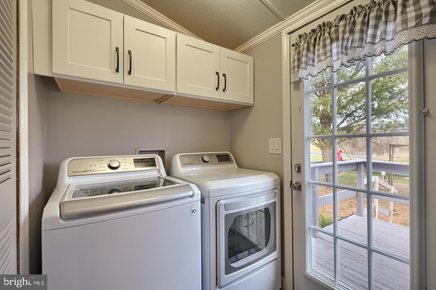 435 Cornman Road Carlisle, PA 17013 - Photo 7 of 26 Gallery Image 7