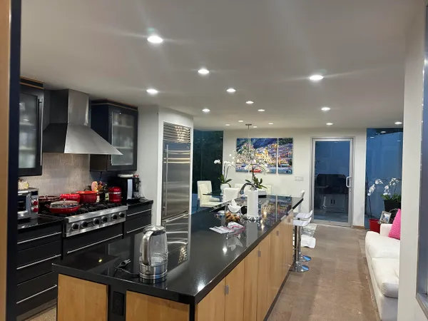 $3,995,000 | 1046 Somera Road, Los Angeles, CA 90077