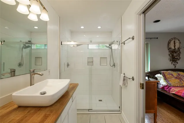 $3,300 | 10631 Del Monte Drive, Houston, TX 77042