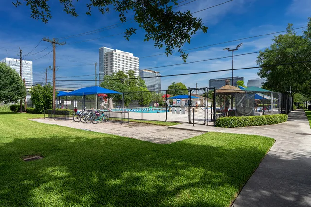 $3,300 | 10631 Del Monte Drive, Houston, TX 77042