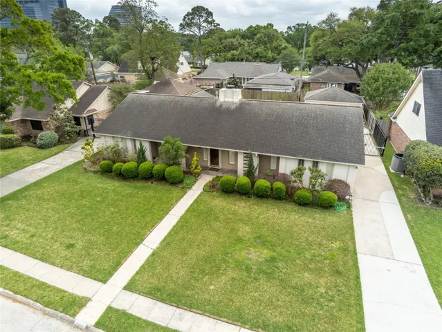 $3,300 | 10631 Del Monte Drive, Houston, TX 77042